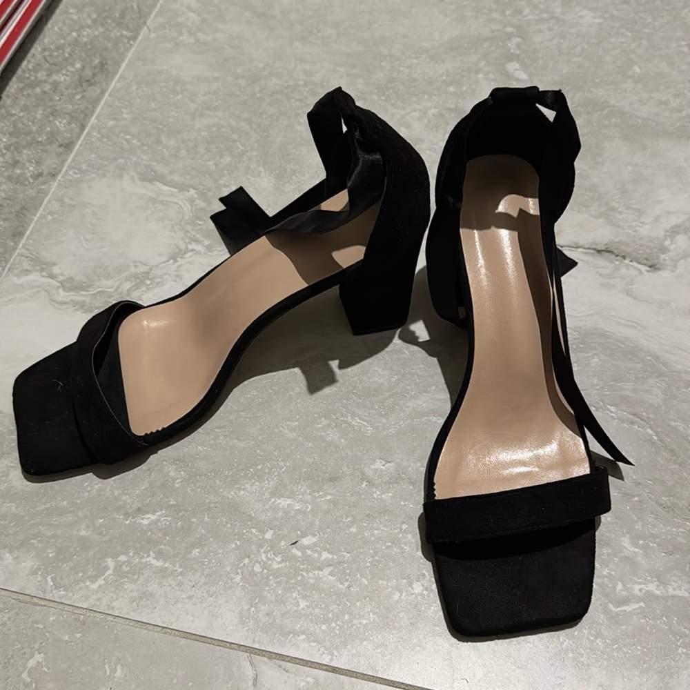 Classic Black Suede Open Toe Heels Wrap Around Ankle
